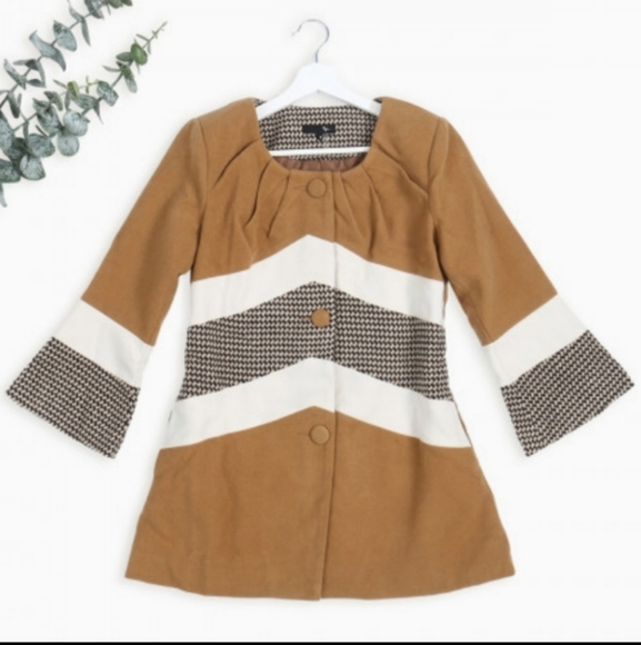 Color Block Jacket - Picture 3 of 4